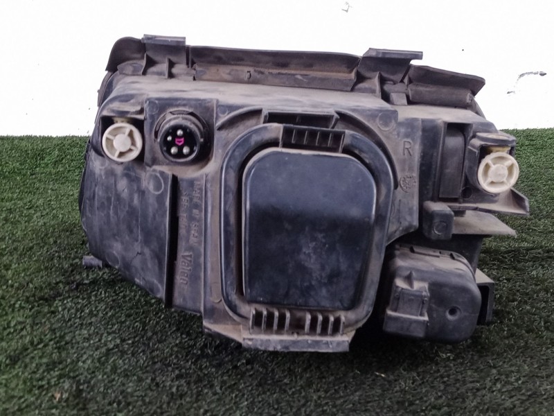 Recambio de faro derecho para audi a4 berlina (b5) 1.9 tdi referencia OEM IAM  94-99 OPTICA.SIMPLE