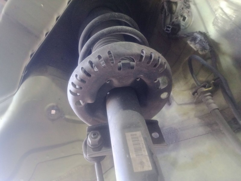 Recambio de amortiguador delantero izquierdo para seat ibiza iv (6j5, 6p1) 1.2 tsi referencia OEM IAM   