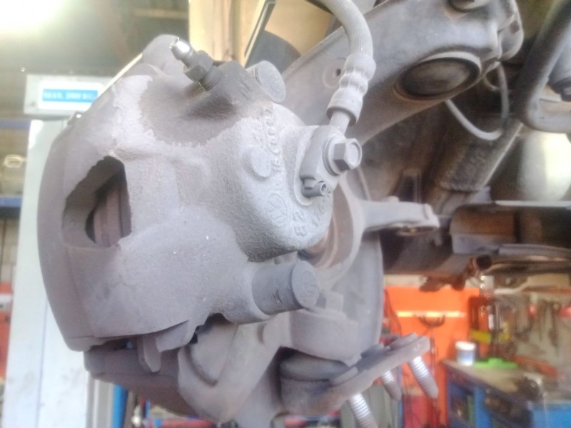 Recambio de pinza freno delantera derecha para seat ibiza iv (6j5, 6p1) 1.2 tsi referencia OEM IAM   