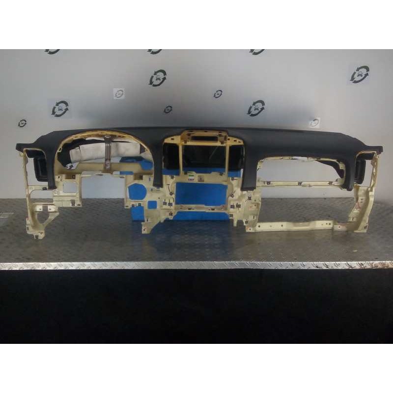 Recambio de salpicadero para kia carnival 2.9 crdi cat referencia OEM IAM 847104D050VA  