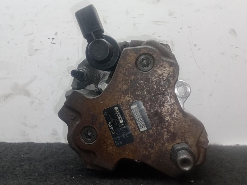 Recambio de bomba inyeccion para bmw 3 (e90) 320 d referencia OEM IAM 0445010045 - 7788670 2 PINES BOSCH