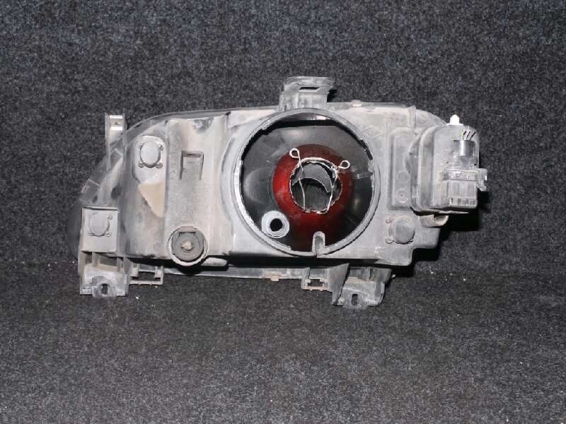 Recambio de faro derecho para renault megane i classic (la0) 1.6 referencia OEM IAM  A0. - 1.SERIE OPTICA.SIMPLE