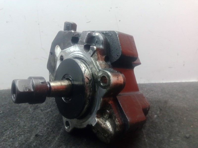 Recambio de bomba inyeccion para bmw 3 touring (e46) 320 d referencia OEM IAM 0445010045 2 PINES BOSCH