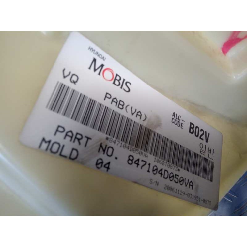 Recambio de salpicadero para kia carnival 2.9 crdi cat referencia OEM IAM 847104D050VA  