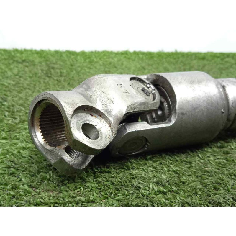 Recambio de cardan para toyota land cruiser (j15) 3.0 turbodiesel cat referencia OEM IAM 4520360180-4522060280 DIRECCION 