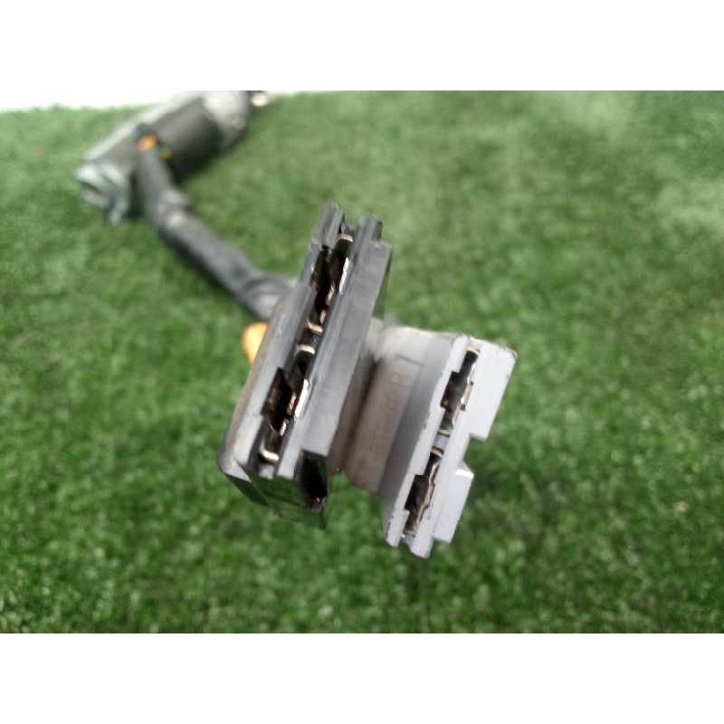 Recambio de conmutador de arranque para renault twingo (co6) 1.2 referencia OEM IAM 844039C225F2995 2.CONECTORES 4.CABLES