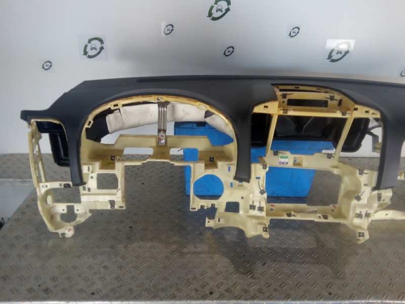 Recambio de salpicadero para kia carnival 2.9 crdi cat referencia OEM IAM 847104D050VA  