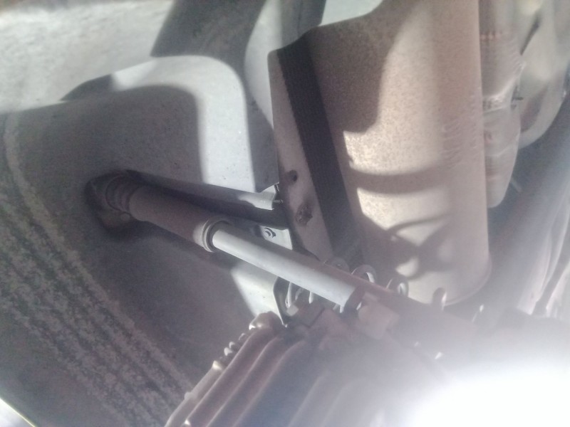 Recambio de amortiguador trasero izquierdo para seat ibiza iv (6j5, 6p1) 1.4 referencia OEM IAM   