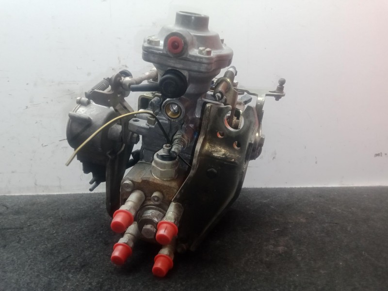 Recambio de bomba inyeccion para opel frontera a 2.3 turbodiesel referencia OEM IAM 0460404074  BOSCH