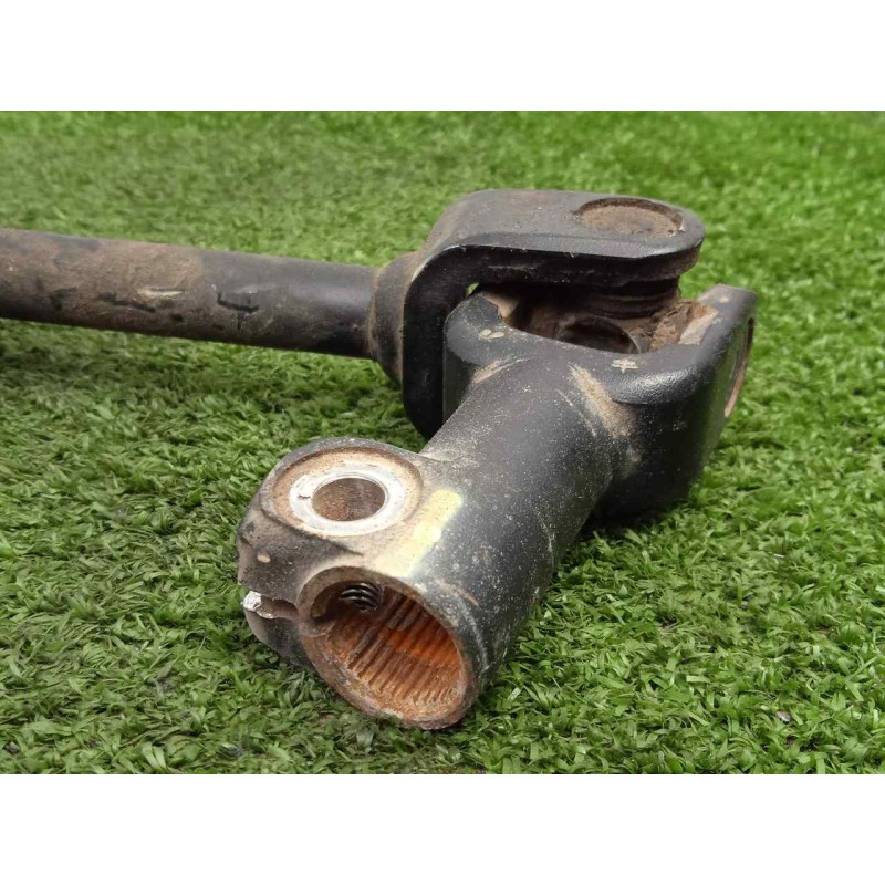 Recambio de cardan para toyota land cruiser (j15) 3.0 turbodiesel cat referencia OEM IAM 4520360180-4522060280 DIRECCION 