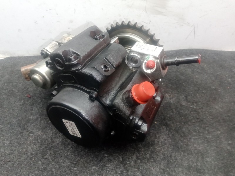 Recambio de bomba inyeccion para hyundai i30 (gd) 1.4 crdi referencia OEM IAM 28277574 - 331002A710 - 0587871GHR  DELPHI