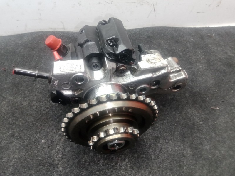 Recambio de bomba inyeccion para hyundai i30 (gd) 1.4 crdi referencia OEM IAM 28277574 - 331002A710 - 0587871GHR  DELPHI