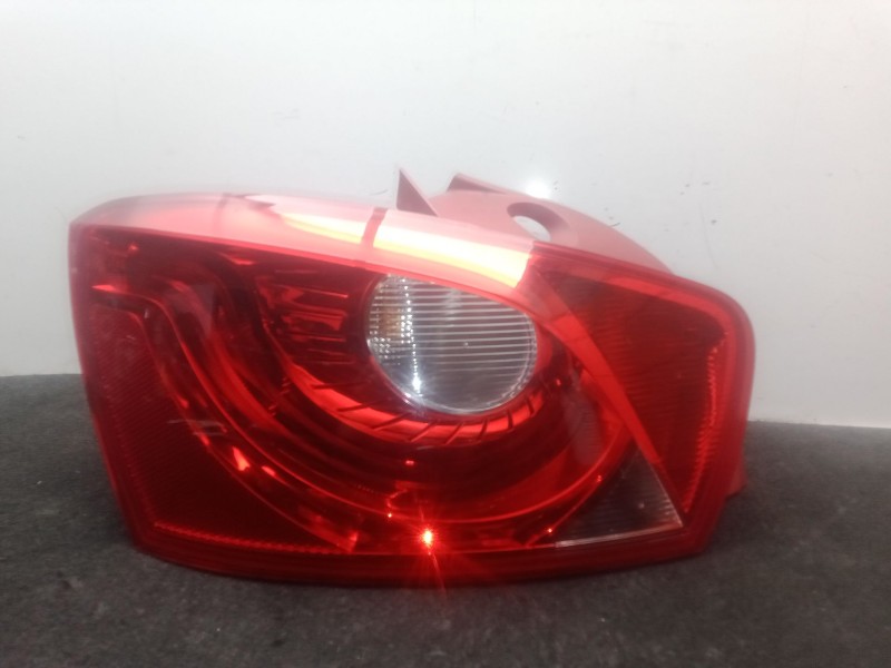 Recambio de piloto trasero izquierdo para seat ibiza iv (6j5, 6p1) 1.4 referencia OEM IAM   