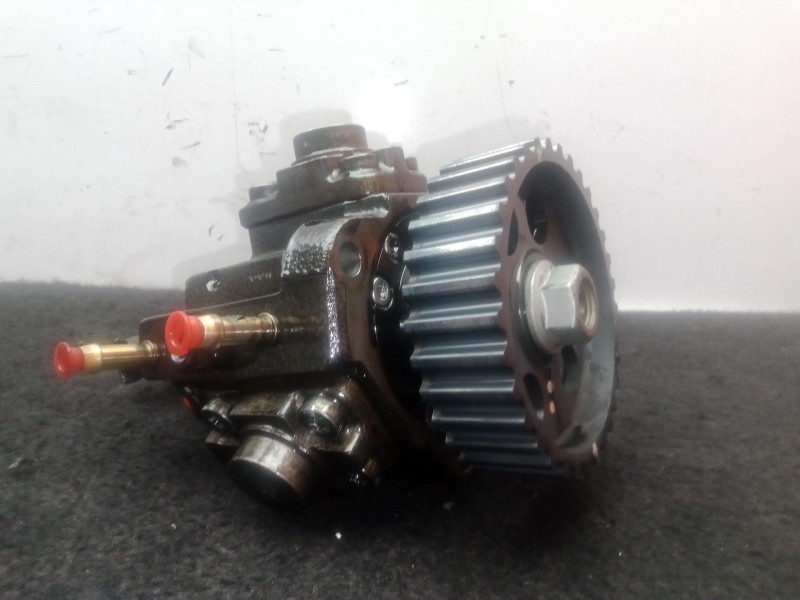 Recambio de bomba inyeccion para chevrolet nubira station wagon 2.0 d referencia OEM IAM 0445010142 - 96440341  BOSCH