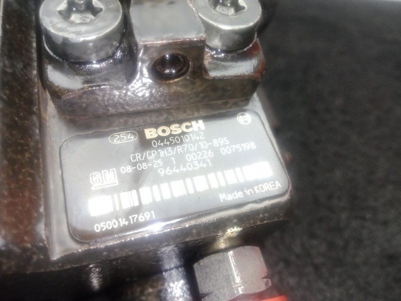 Recambio de bomba inyeccion para chevrolet nubira station wagon 2.0 d referencia OEM IAM 0445010142 - 96440341  BOSCH