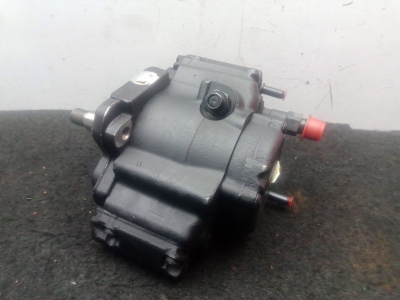 Recambio de bomba inyeccion para kia carnival 2.9 crdi cat referencia OEM IAM 9422A000A - 0051436HZE - 331004X400  DELPHI