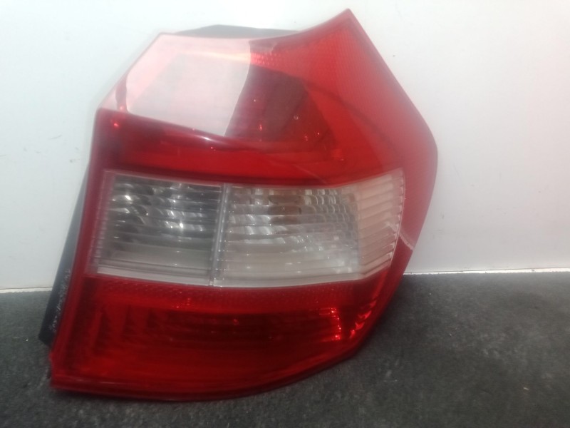 Recambio de piloto trasero derecho para bmw 1 (e87) 118 d referencia OEM IAM 692450212 - 3016380000  VALEO