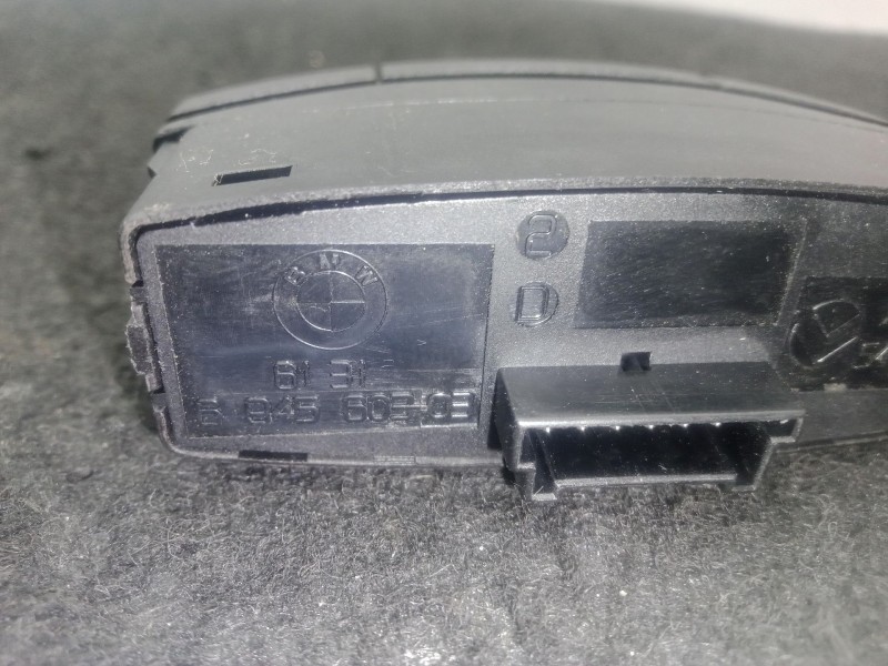 Recambio de warning para bmw 1 (e87) 118 d referencia OEM IAM 6131694560303 - 694560303 - 549529100  