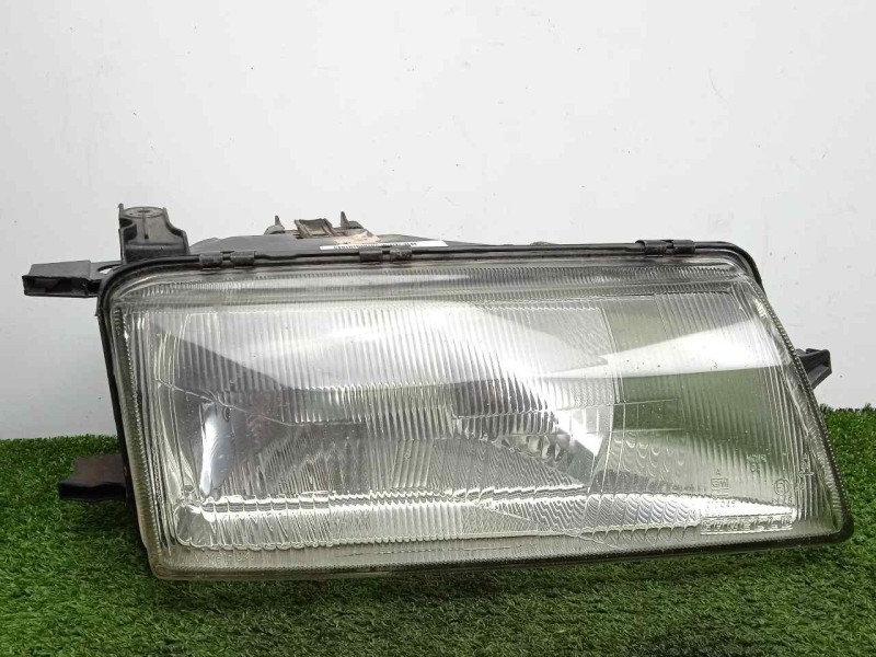 Recambio de faro derecho para opel vectra a 2.0 referencia OEM IAM 90358420AS VECTRA.A 92-95