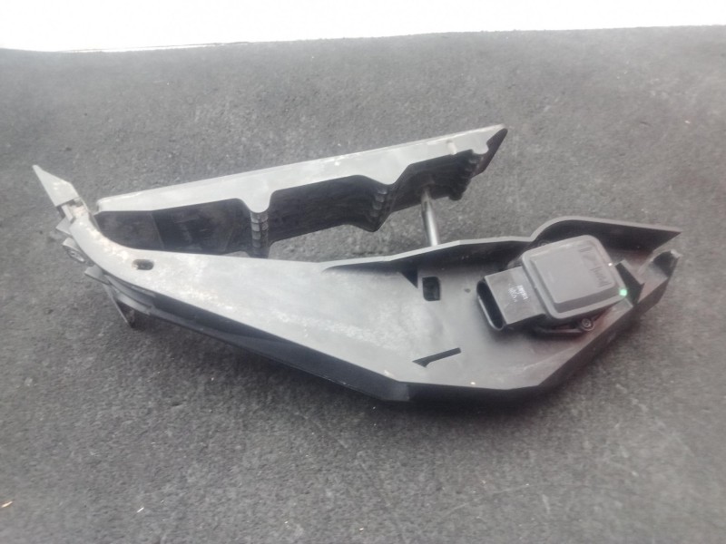 Recambio de potenciometro pedal para bmw 1 (e87) 118 d referencia OEM IAM 3542677264601 - 25916010  