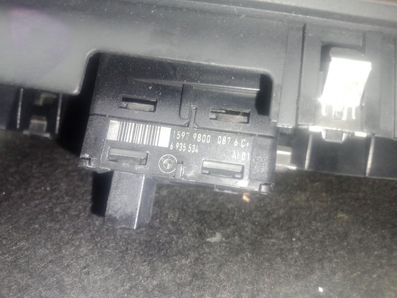 Recambio de mando elevalunas delantero derecho para bmw 1 (e87) 118 d referencia OEM IAM 6935534 - 159798000876  