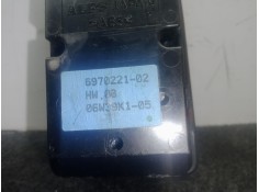 Recambio de mando elevalunas delantero izquierdo para bmw 1 (e87) 118 d referencia OEM IAM 697022102  ALPS 2