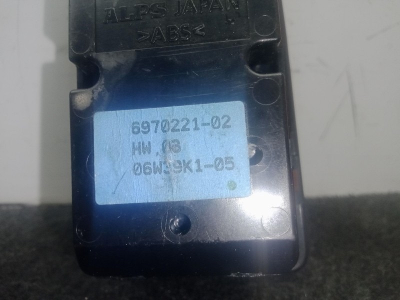 Recambio de mando elevalunas delantero izquierdo para bmw 1 (e87) 118 d referencia OEM IAM 697022102  ALPS