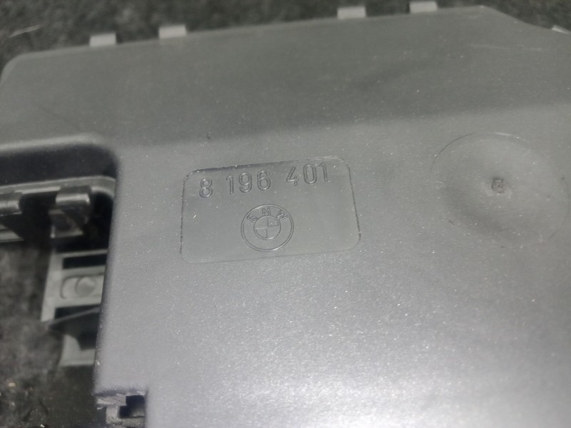 Recambio de cerradura maletero / porton para bmw 1 (e87) 118 d referencia OEM IAM 8196401  