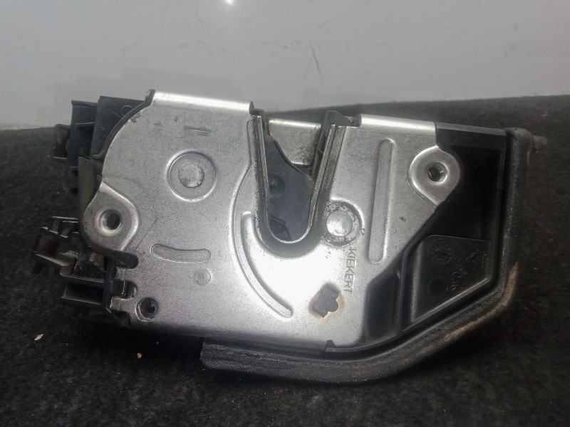 Recambio de cerradura puerta delantera derecha para bmw 1 (e87) 118 d referencia OEM IAM 7167074  5 PINES