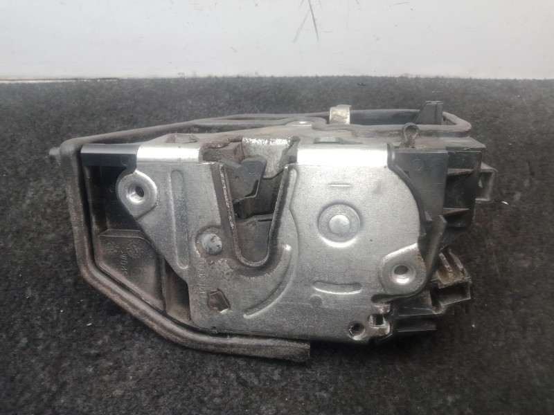 Recambio de cerradura puerta trasera izquierda para bmw 1 (e87) 118 d referencia OEM IAM 7167075  5 PINES