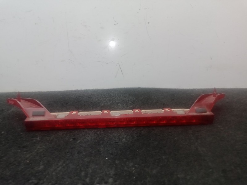 Recambio de luz central de freno para bmw 1 (e87) 118 d referencia OEM IAM 63256924673 - 2DA00895700  