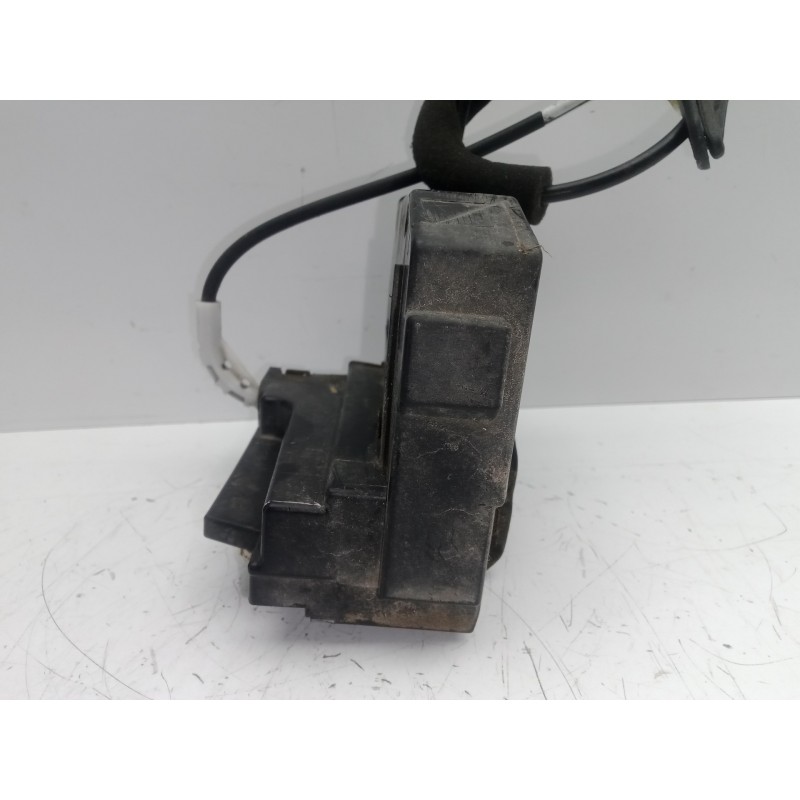 Recambio de cerradura puerta trasera izquierda para peugeot 308 1.6 16v e-hdi fap referencia OEM IAM 9810309980 13-17 7.PINES