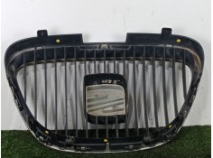 Recambio de rejilla delantera para seat altea (5p1) 2.0 tdi referencia OEM IAM    2
