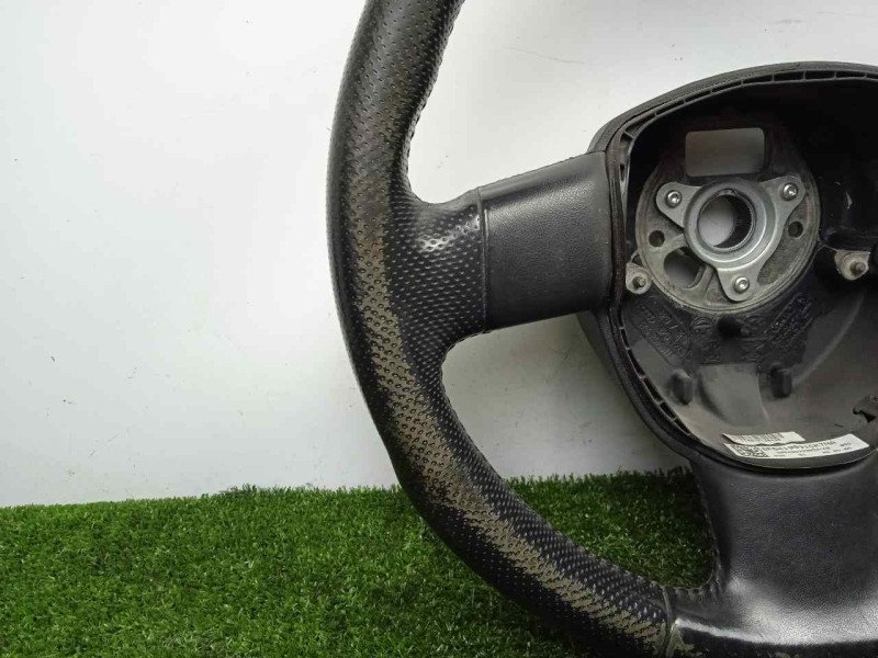 Recambio de volante para audi a3 (8p) 1.9 tdi referencia OEM IAM 8P0419091 CUERO 