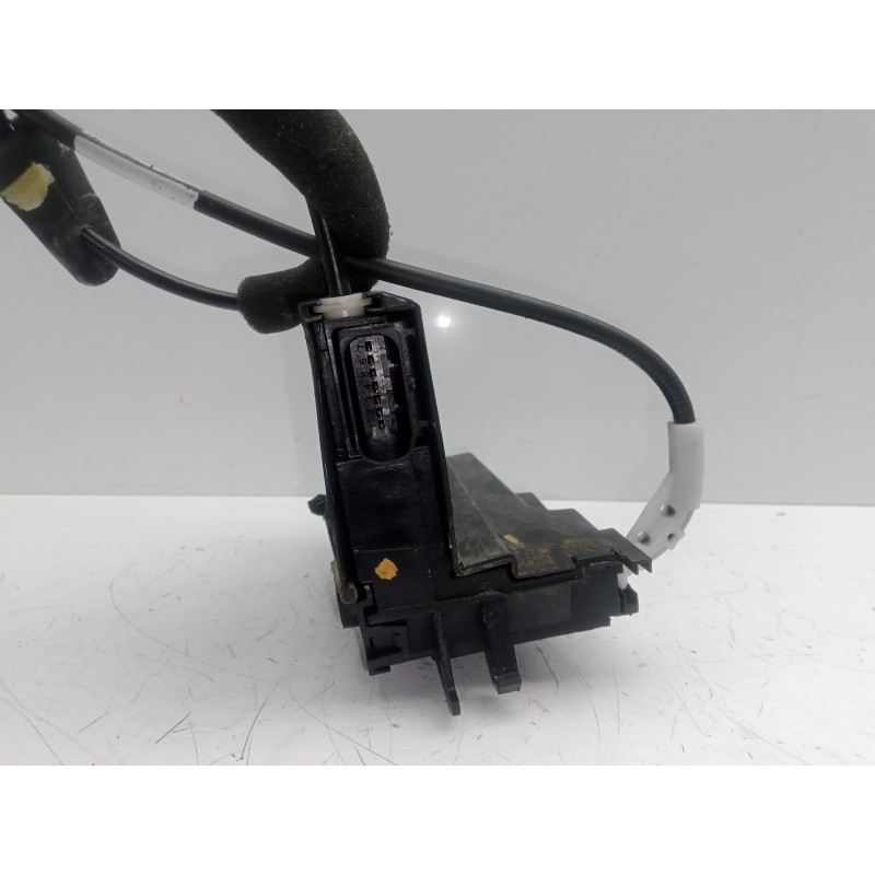 Recambio de cerradura puerta trasera izquierda para peugeot 308 1.6 16v e-hdi fap referencia OEM IAM 9810309980 13-17 7.PINES
