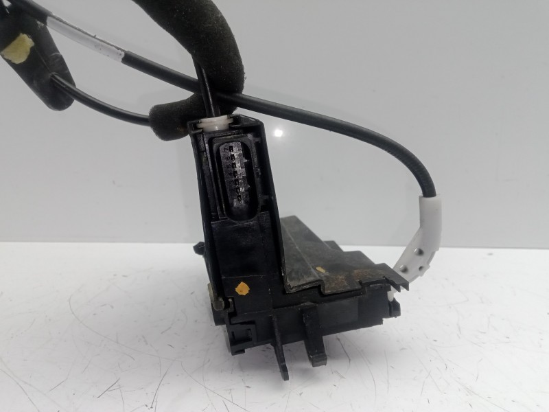 Recambio de cerradura puerta trasera izquierda para peugeot 308 1.6 16v e-hdi fap referencia OEM IAM 9810309980 13-17 7.PINES