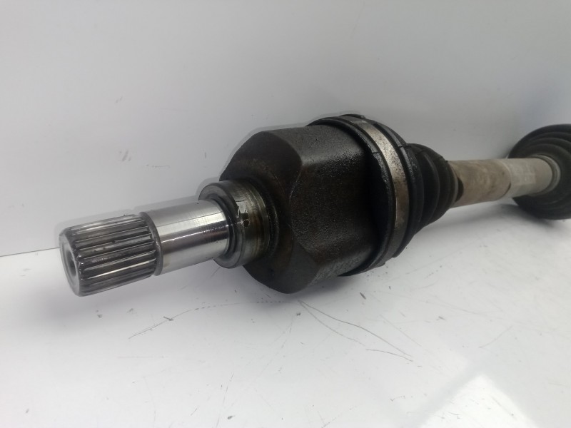 Recambio de transmision delantera izquierda para citroën c4 lim. 1.6 hdi fap referencia OEM IAM 9656135280  