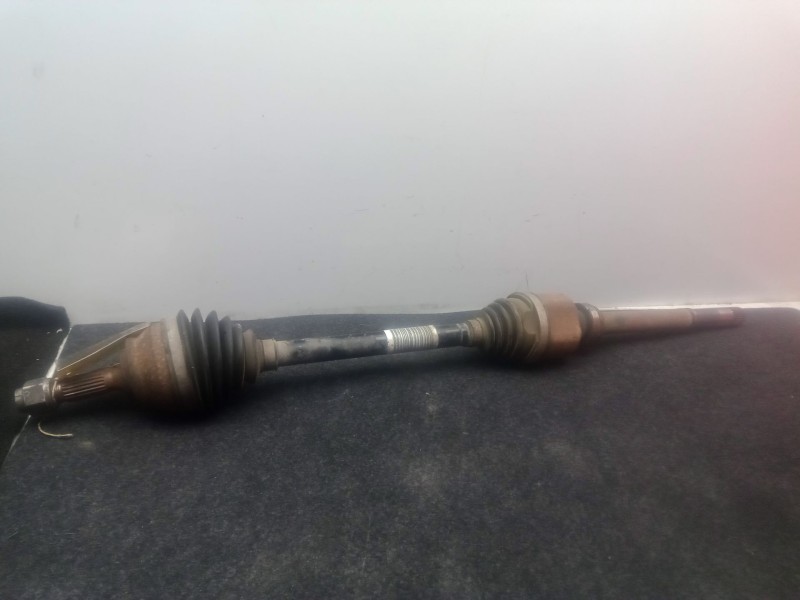 Recambio de transmision delantera derecha para citroën c4 cactus 1.5 bluehdi 100 referencia OEM IAM 9801048680  