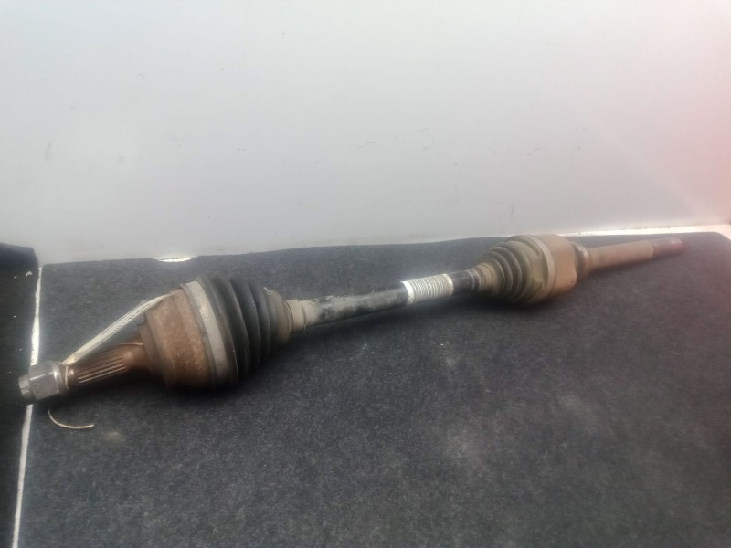 Recambio de transmision delantera derecha para citroën c4 cactus 1.5 bluehdi 100 referencia OEM IAM 9801048680  