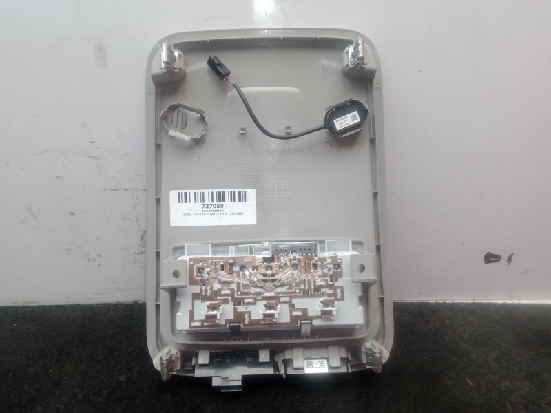 Recambio de luz interior para opel astra k (b16) 1.6 cdti (68) referencia OEM IAM 13415545  