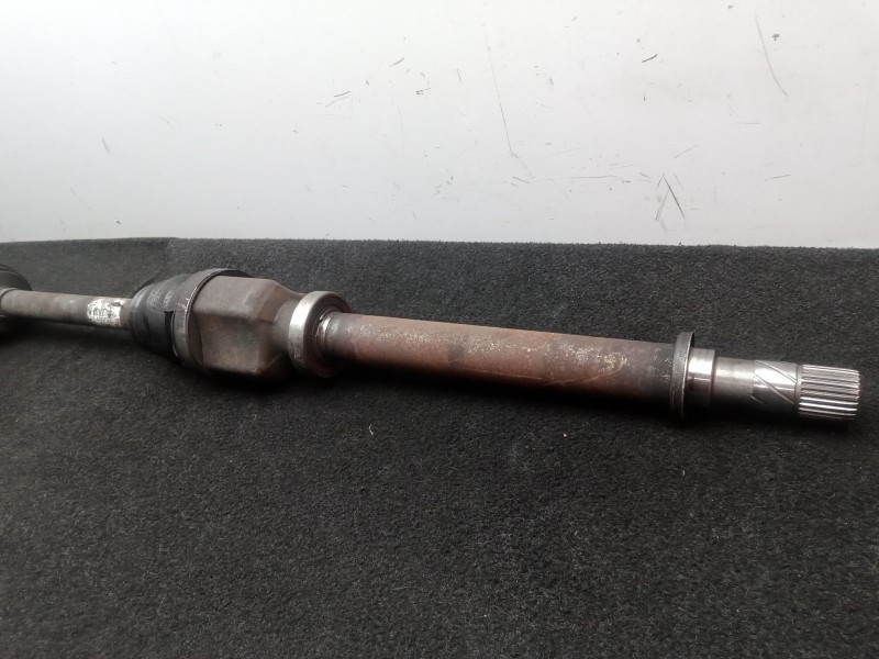 Recambio de transmision delantera derecha para renault clio iii 1.5 dci diesel cat referencia OEM IAM 8200499586  