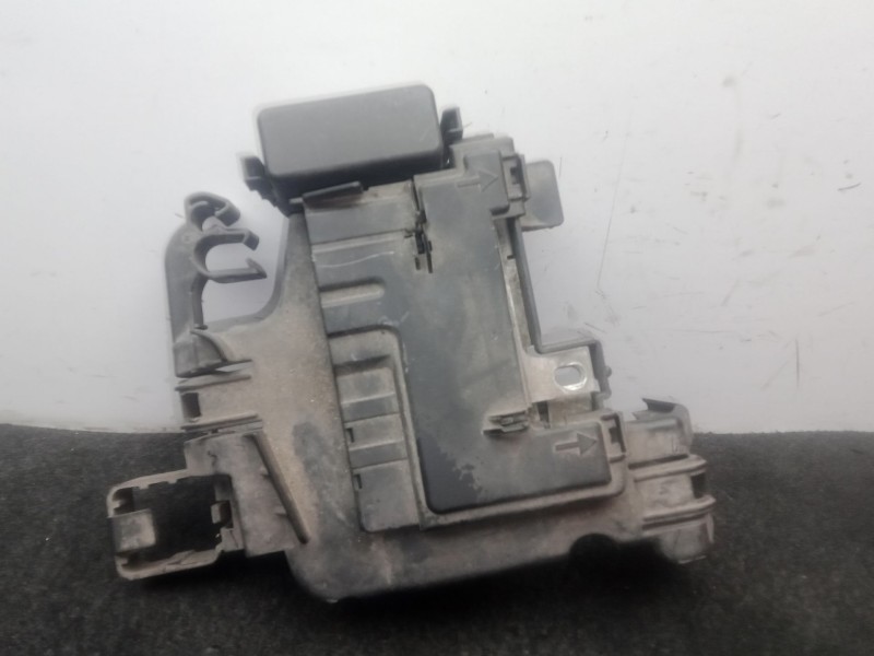 Recambio de caja reles / fusibles para seat ibiza iv (6j5, 6p1) 1.4 referencia OEM IAM 6R0915345  