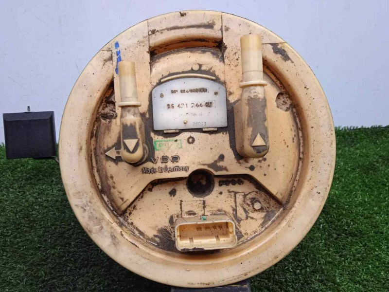 Recambio de aforador para peugeot 206 berlina 1.4 hdi referencia OEM IAM 9642124480 CON.BOMBA 4.PINES