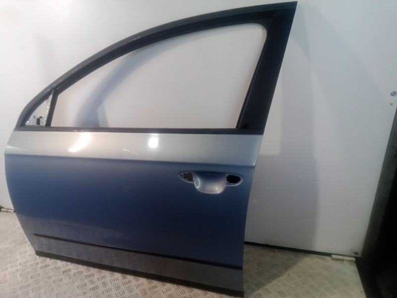 Recambio de puerta delantera izquierda para volkswagen passat b6 (3c2) 1.9 tdi referencia OEM IAM   GRIS