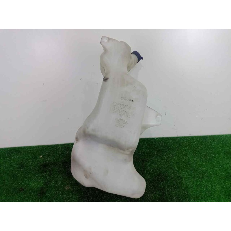 Recambio de deposito limpia para iveco daily furgón 2.3 diesel referencia OEM IAM 3801899-3801898  