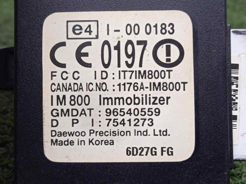 Recambio de antena para chevrolet kalos 1.2 cat referencia OEM IAM 96540559 - 7541273  