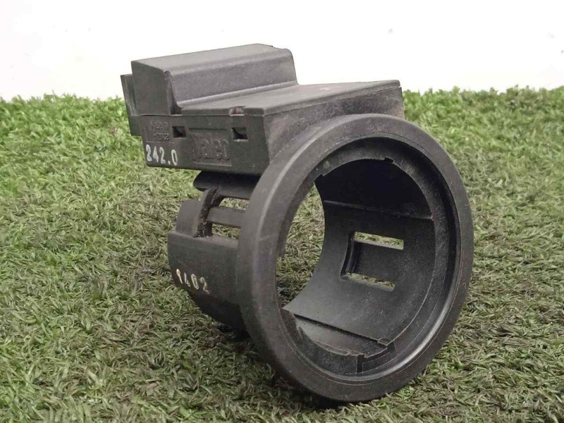 Recambio de antena para peugeot partner (s1) 1.9 diesel referencia OEM IAM 9634051880  