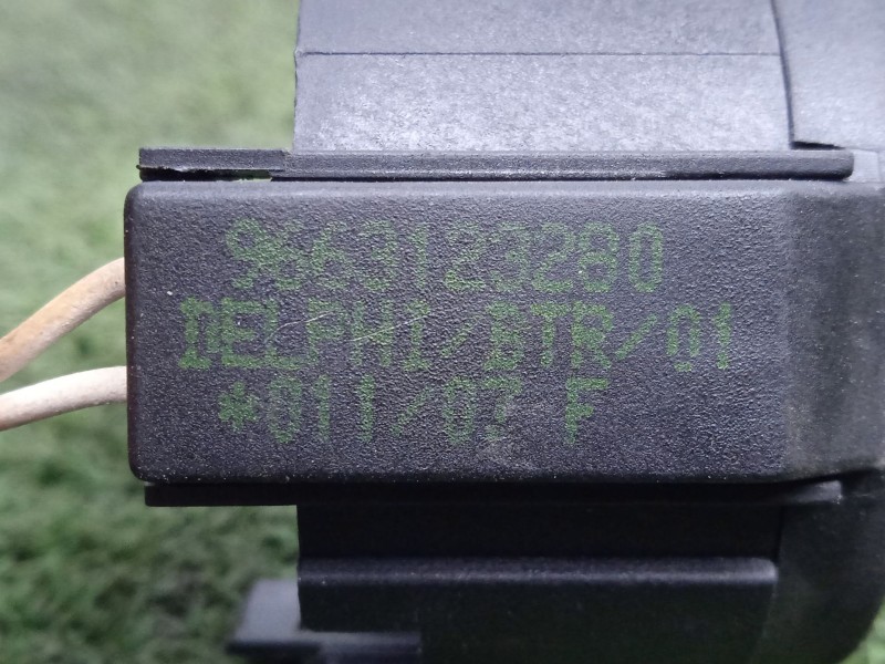 Recambio de antena para peugeot 307 sw (3h) 1.6 hdi 110 referencia OEM IAM 9663123280  