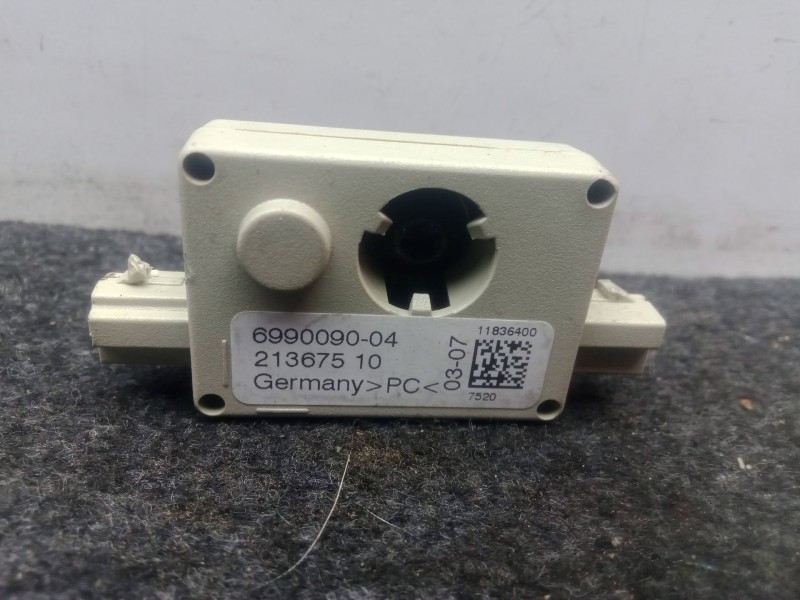 Recambio de antena para bmw x3 (e83) 2.0 i referencia OEM IAM 699009004 - 21367510  AMP ANTENA