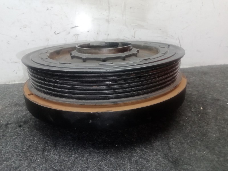 Recambio de polea cigueñal para bmw 1 (e81) 116 d referencia OEM IAM 011449  